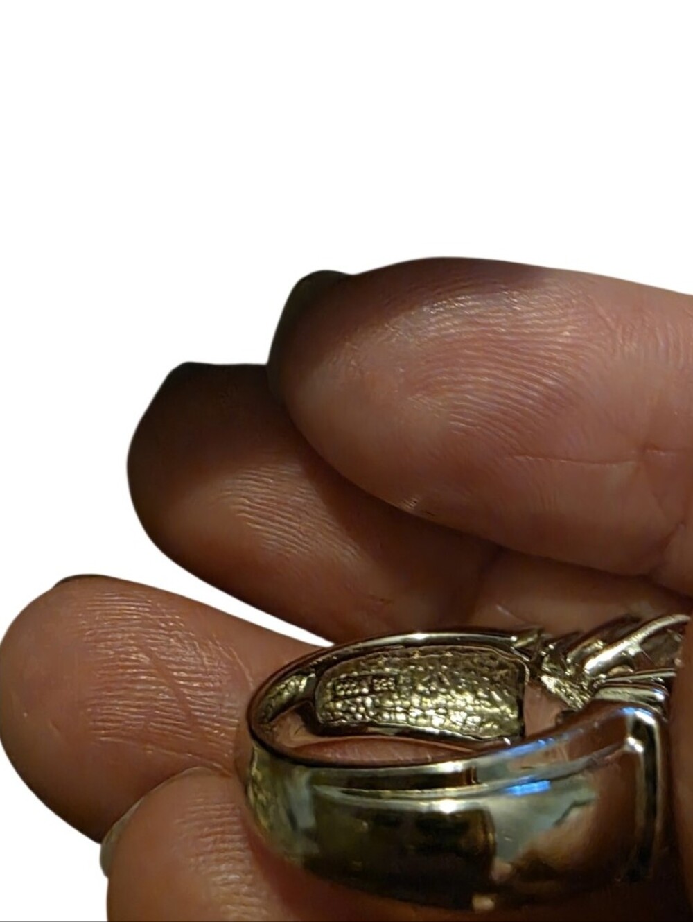 Brilliant White Stone Statement Ring in Silver - Picture 3 of 4